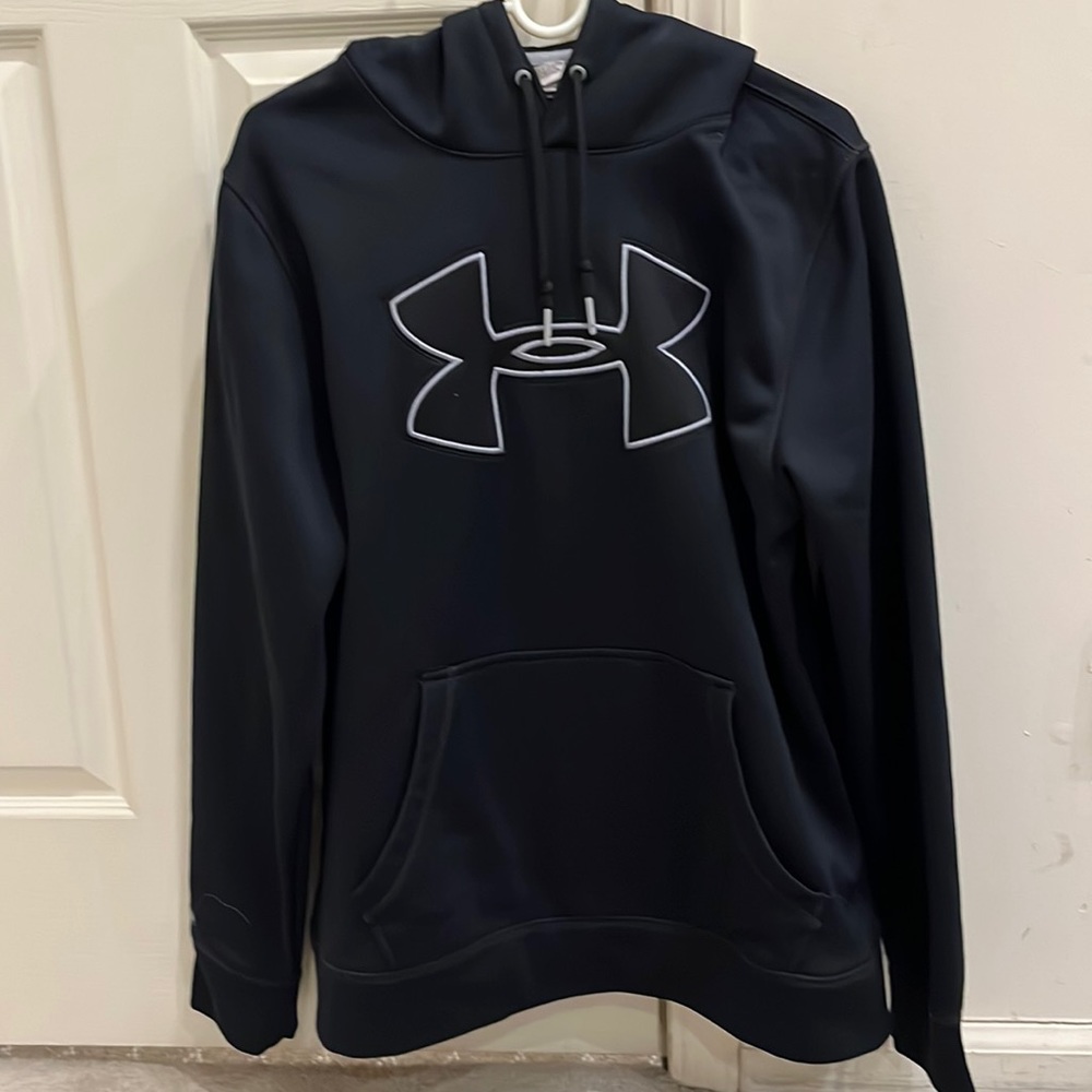 Black Under Armour hooded sweatshirt. Size medium